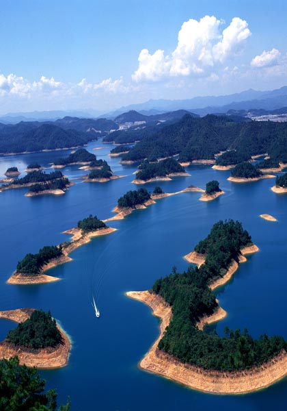 Hangzhou Qiandao Lake
