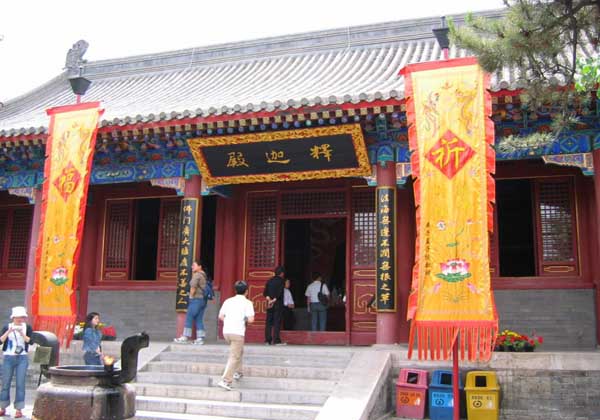 yunju-temple-beijing-travel