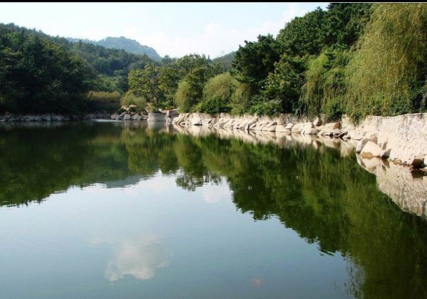 Shijiazhuang Dragon Phoenix Lake